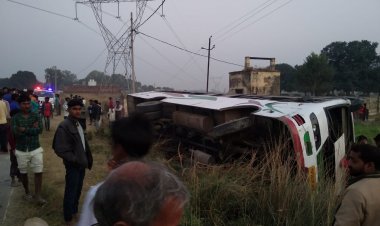 बारातियों से भरी बस पलटी कई लहूलुहान