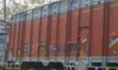 ओवरलोड परिवहन कर रहे 06 ट्रकों को घूरपुर की पुलिस ने किया सीज