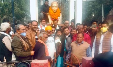 धर्मवीर राजनीतिक सुचिता व सामाजिक सेवा के प्रकाश पुंज प्रतीक थे