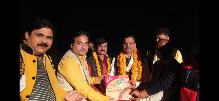 उत्तर मध्य सांस्कृतिक केंद्र में "गज फुट इंच" नामक नाट्य का मंचन