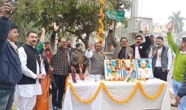 सिविल लाइंस उद्योग व्यापार मंडल के तत्वधान में हर्ष होटल चौराहे पर 72वाँ  ध्वजारोहण कार्यक्रम संपन्न हुआ