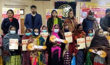 प्रधानमंत्री आवास योजना शहरी कार्यक्रम का एनआईसी में किया गया सजीव प्रसारण