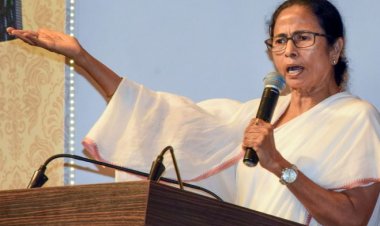 पीएम के दौरे की 'टाइमिंग' से भड़की ममता