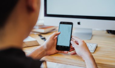 सोशल साइट्स से अश्लील वीडियो कंटेंट को हटाने की मांग