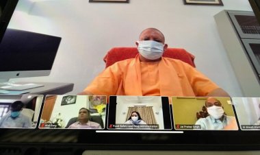 कोरोना पॉजिटिव CM योगी की टीम 11 के साथ बैठक