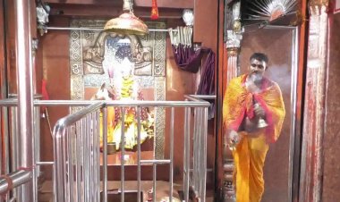 कोरोना संक्रमण के चलते बंद हुए इक्यावनी शक्ति पीठ के कपाट 