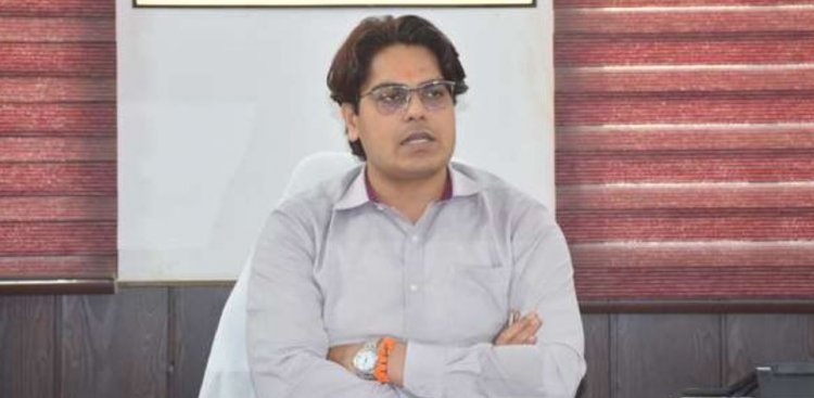 निर्वाचन अधिकारियों पर D M भानू चन्द्र गोस्वामी की बड़ी कार्यवाही
