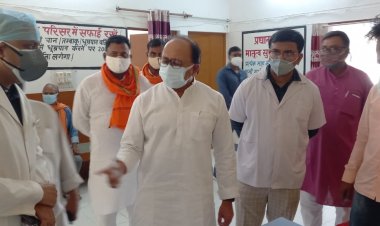 कैबिनेट मंत्री ने भगवतपुर और असरावल में वैक्सीन टीकाकरण केंद्र का किया निरीक्षण