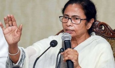 नारदा घोटाले में TMC नेताओं की गिरफ्तारी पर भड़की ममता बनर्जी