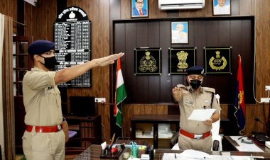 प्रयागराज: मनाया गया AntiTerrorismDay , डीआईजी एसएसपी ने दिलाई शपथ