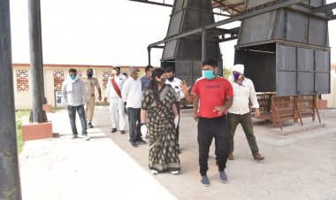 प्रयागराज : महापौर अभिलाषा गुप्ता नन्दी ने शमशान घाट पर  शवदाह गृह का किया निरीक्षण