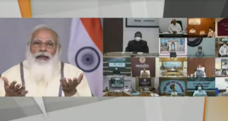 कोरोना पर DM से संवाद, PM बोले- आपका जिला जीतता है तो देश जीतता है