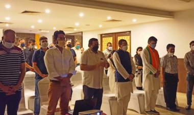 कोरोना से जिंदगी की जंग हारे व्यापारियों को दी गई भावपूर्ण श्रद्धांजलि