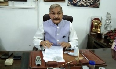 स्विस बैंक में भारत के करोड़ो दोगुने काले धन के ताजा आंकड़े पर पीएम जारी करें श्वेत पत्र - प्रमोद तिवारी