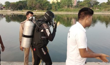 कार समेत आठ दोस्त गोमती नदी में गिरे, एक की मौत