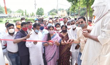 प्रयागराज: जलनिगम द्वितीय निर्माण खंड का महापौर ने फीता काट कर किया उद्घाटन