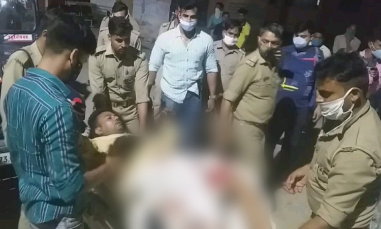 25 हज़ार के इनामी गो तस्कर और पुलिस की मुठभेड़