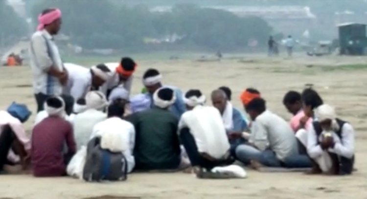 संगम क्षेत्र में झाड़-फूंक करने वाले तीस लोग गिरफ्तार