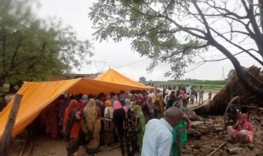 मसूलाधार बारिश में गिरा कच्चा मकान, दम्पति की दबकर मौत