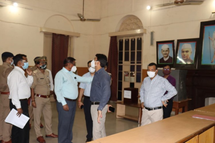 जिलाधिकारी एवं वरिष्ठ पुलिस अधीक्षक ने मतदान/मतगणना स्थल का किया स्थलीय निरीक्षण