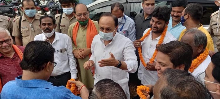 प्रयागराज: ट्रांसपोर्ट नगर में राज्य सड़क निधि से एक करोड़ की लागत से बनेगी सड़क