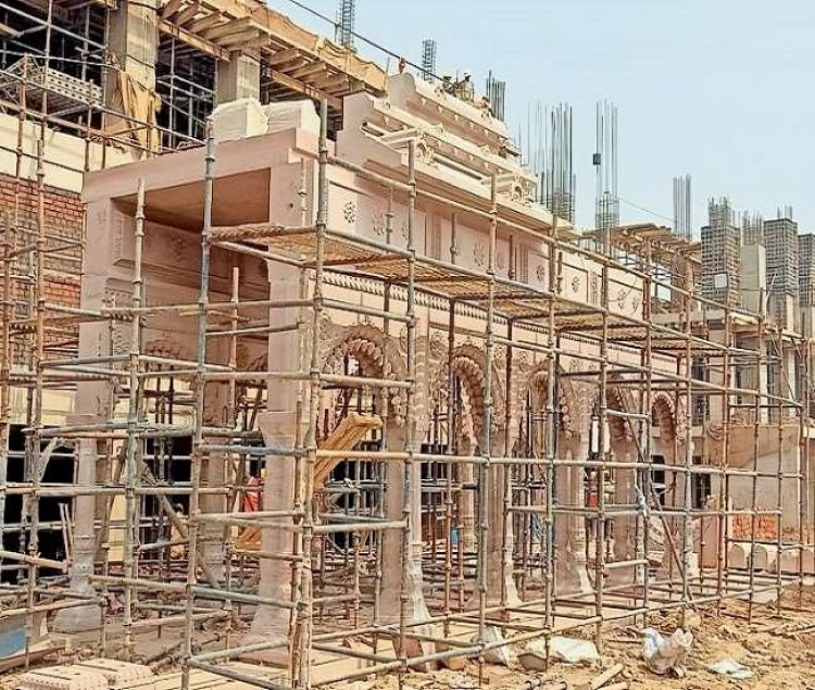 श्री काशी विश्वनाथ कॉरिडोर की आभा निखरने लगी, नक़्क़ाशीदार गलियारे बढ़ा रहे खूबसूरती