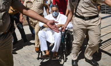 मुख्तार अंसारी गैंग से जुड़े 42 लोगों के 45 शस्त्र निरस्त