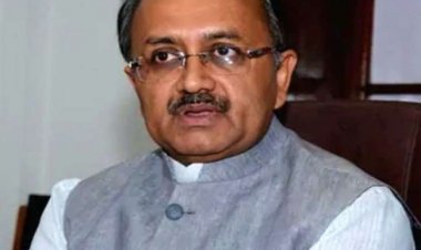 कांग्रेस के पांव तले जमीन नहीं, नापना चाहती है आकाश : सिद्धार्थ नाथ सिंह