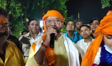 गोवर्धन धाम में उत्साह से मना जन्माष्टमी,शामिल हुए निरहुआ,आम्रपाली