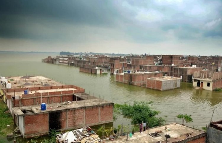 UP में 23 जिलों के 1243 गांव बाढ़ से ज्यादा प्रभावित
