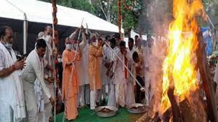 कल्याण सिंह पंचतत्व में विलीन, अंतिम यात्रा में उमड़ा जन सैलाब