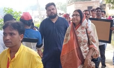 भदोही: प्रियंका गांधी मुझसे चिढ़ गईं और मुझे कांग्रेस छोड़नी पड़ी : डा. नीलम मिश्रा