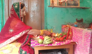 गौरी-शंकर की पूजा के साथ ही पति के दीर्घायु जीवन के लिए शुरू हो गया निर्जला व्रत तीज