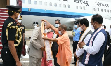 राष्ट्रपति पहुंचे संगम नगरी, मुख्यमंत्री ने किया स्वागत