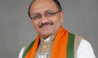 सपा से अंतिम हिसाब चुकता करने के लिए जनता को 22 की प्रतीक्षा: सिद्धार्थ नाथ सिंह