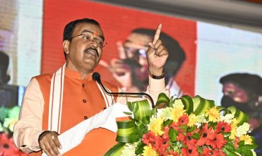 यूपी चुनाव में सिर्फ दो-चार सीटों पर ही लड़ाई में दिखेगी कांग्रेस: केशव प्रसाद मौर्य