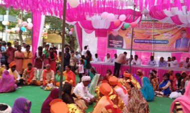 प्रतापगढ़ में मुख्यमंत्री सामूहिक विवाह में 21 जोड़ों का हुआ विवाह