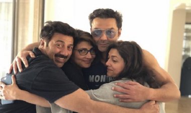 सनी देओल के 65वें जन्मदिन पर भाई बॉबी देओल ने खास अंदाज में दी बधाई