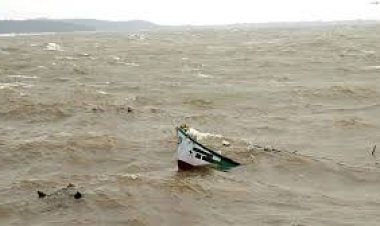 लखीमपुर खीरी में तेज बहाव में एक और नाव बही, 25 बहे, एक की मौत