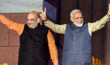 प्रधानमंत्री मोदी ने अमित शाह को दी जन्मदिन की बधाई