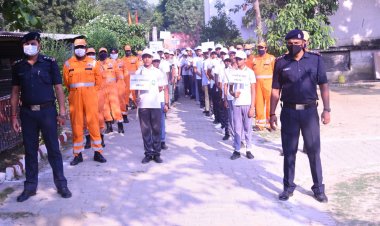 “पुलिस सेवा झंडा दिवस” कार्यक्रम के उपलक्ष्य में एनडीआरएफ ने रन फॉर यूनिटी के माध्यम से समाज में दिया एकता और देशभक्ति का सन्देश  