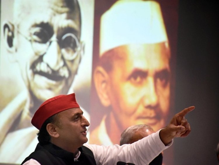 गांधीवादी विचार से ही देश की प्रगति सम्भव : अखिलेश यादव