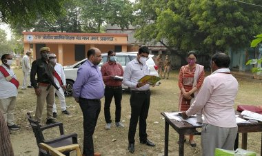 विशेष संक्षिप्त पुनरीक्षण/मतदाता(वोटर) पंजीकरण कार्यक्रम के तहत पहला विशेष अभियान दिवस सम्पन्न