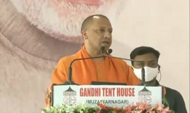 2017 से पूर्व लोग नहीं मना सकते थे त्योहार, शुरू हो जाते थे दंगे : योगी आदित्यनाथ