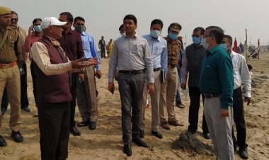 जिलाधिकारी संगम क्षेत्र सहित अन्य स्थलों का भ्रमण कर छठ पूजा की तैयारियों का लिया जायजा