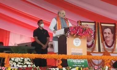 आजमगढ़ के माथे से मिट रहा आतंक और बीमारू होने का कलंक