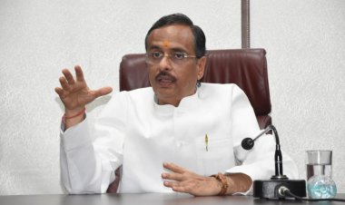 परीक्षा केन्द्र बनाने में सरकारी कॉलेज व ऐडेड कॉलेज को प्राथमिकता: दिनेश शर्मा