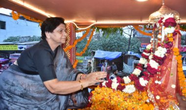 अपने धाम लौट रही मां अन्नपूर्णा का लखनऊ में भव्य स्वागत