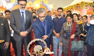 अन्तरराष्ट्रीय व्यापार मेला में उप्र मण्डप का मुख्य सचिव ने किया उद्घाटन
