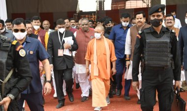 प्रधानमंत्री के कार्यक्रम में हो कोविड गाइडलाइंस का सख्ती से पालन : योगी आदित्यनाथ